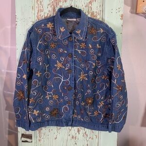 Women’s Denim shacket w brown floral embroidery sz large 100 % cotton Preloved